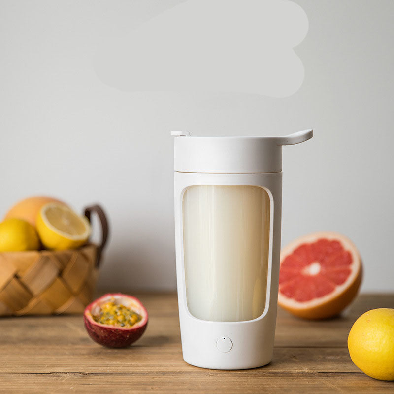 Milkshake automatic mixing cup